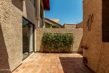 26 Coral Gables Dr, Phoenix, AZ 85022