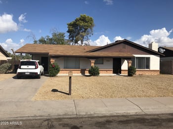 26 Duke Dr, Tempe, AZ 85283