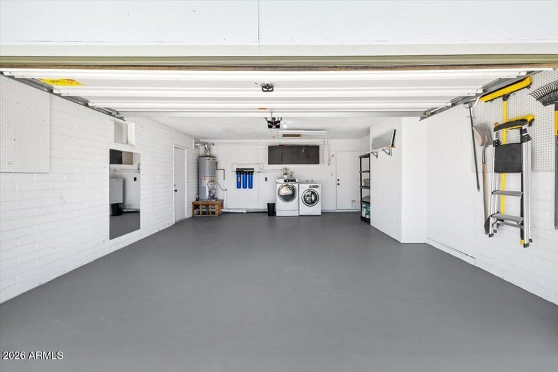 26 W Erie Dr, Tempe, AZ 85282