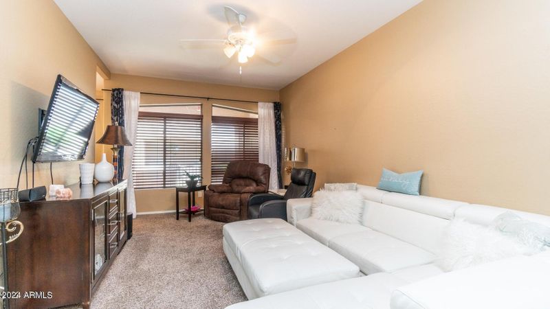 2600 E Springfield Pl #100, Chandler, AZ 85286