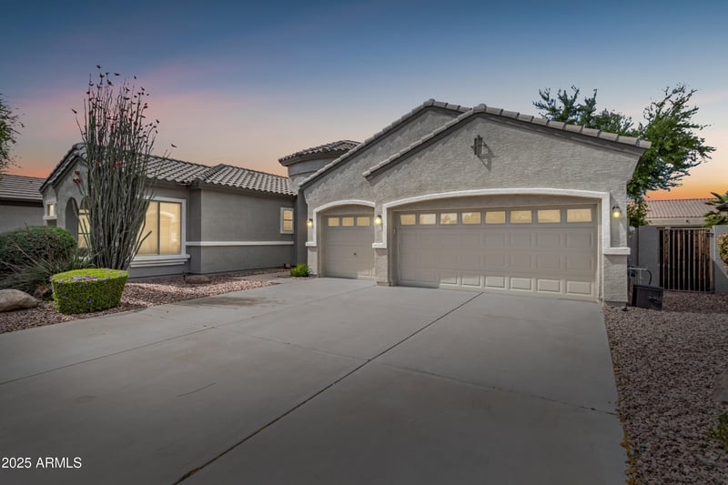 2600 Hazeltine Way, Chandler, AZ 85249