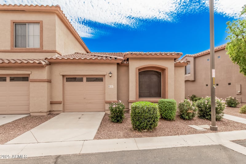 2600 Springfield Pl #13, Chandler, AZ 85286