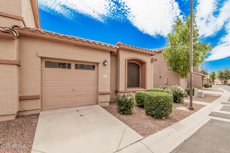 2600 Springfield Pl #13, Chandler, AZ 85286