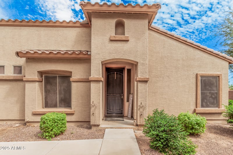 2600 Springfield Pl #13, Chandler, AZ 85286