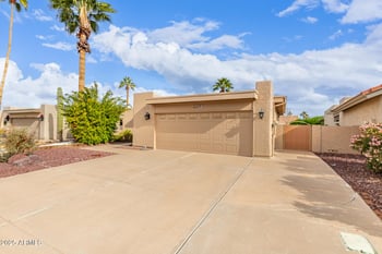 26001 Greencastle Dr, Sun Lakes, AZ 85248