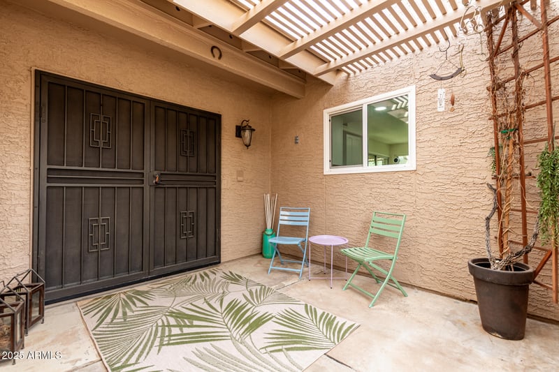 26001 Greencastle Dr, Sun Lakes, AZ 85248
