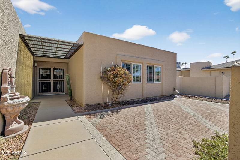 26003 Cedarcrest Dr, Sun Lakes, AZ 85248