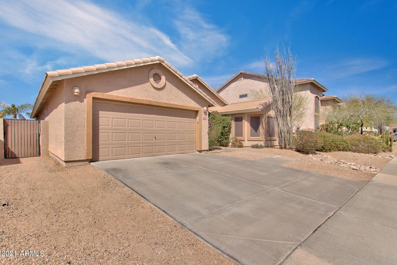 26006 N 41st Way, Phoenix, AZ 85050