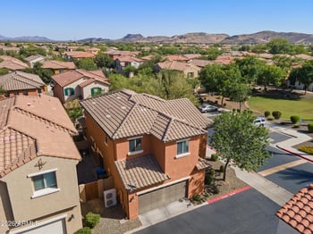 26007 53 Dr, Phoenix, AZ 85083