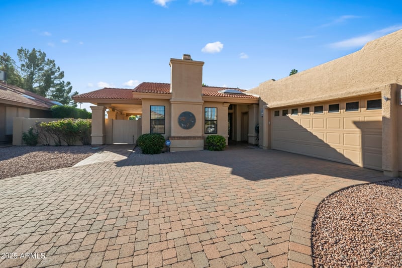 26009 Ashwood Dr, Sun Lakes, AZ 85248