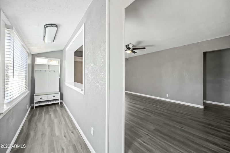 2601 51st St, Phoenix, AZ 85008