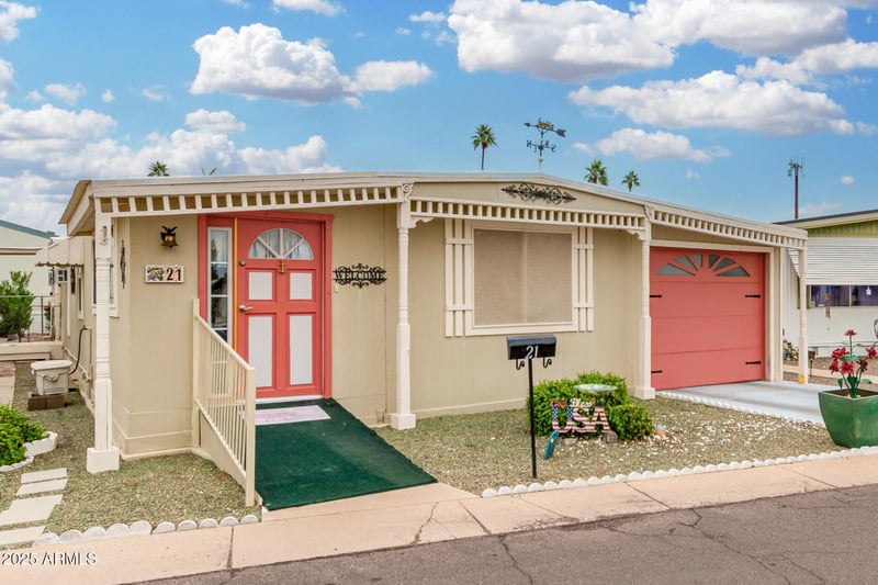 2601 Allred Ave #21, Mesa, AZ 85204
