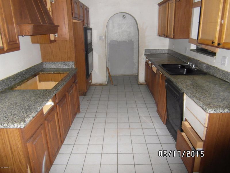 2601 W Lamar Rd, Phoenix, AZ 85017