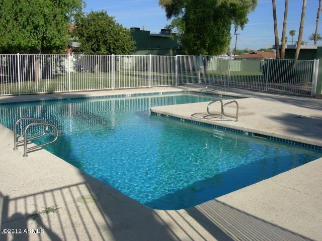 2601 W Ocotillo Rd #4, Phoenix, AZ 85017