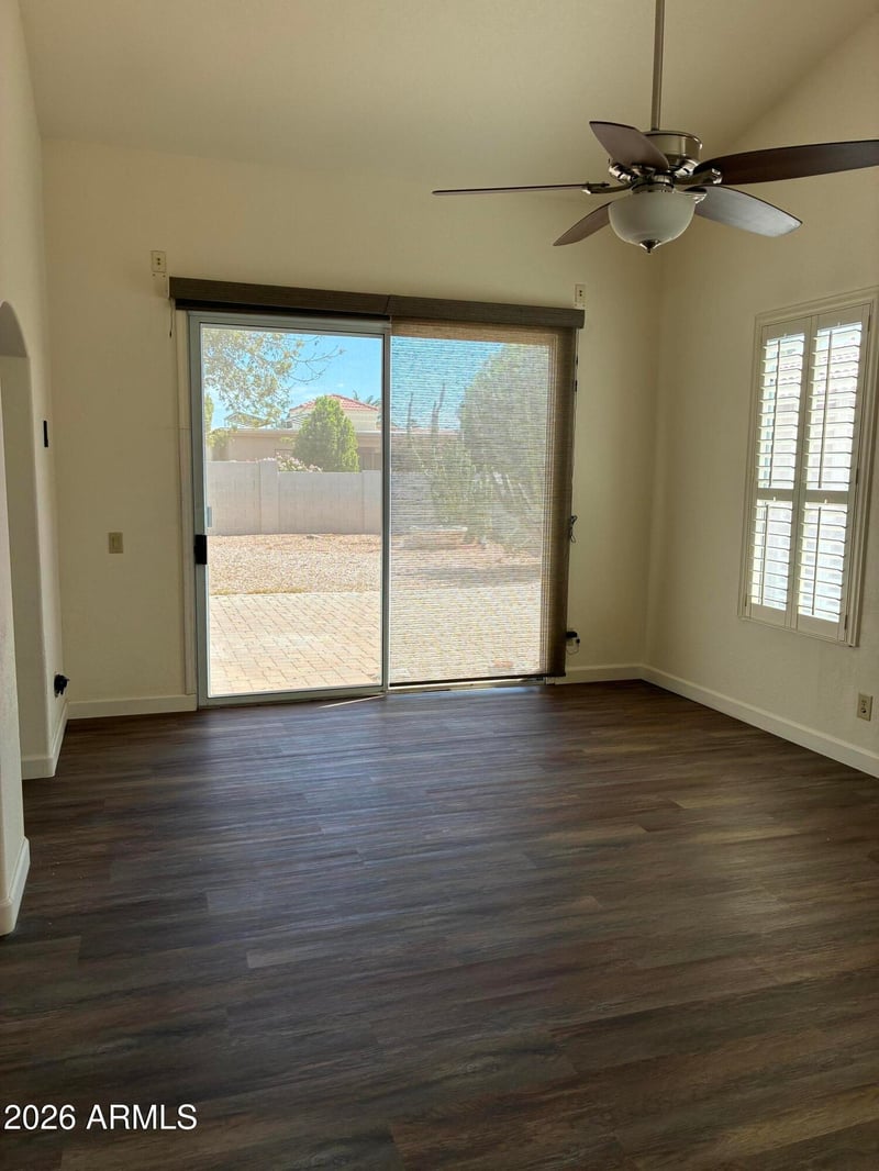 26017 S Hollygreen Dr, Sun Lakes, AZ 85248
