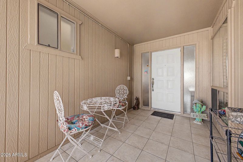 26017 S New Town Dr, Sun Lakes, AZ 85248