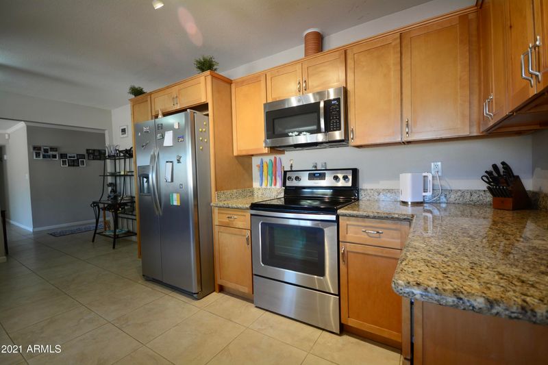 2602 E Christy Dr, Phoenix, AZ 85028
