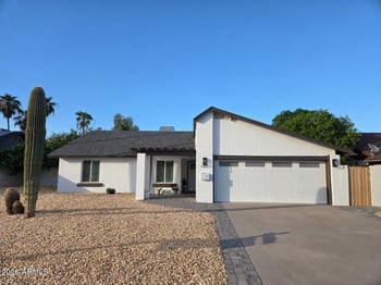 2602 E Larkspur Dr, Phoenix, AZ 85032