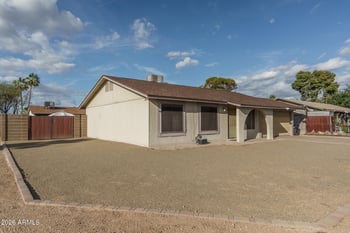 2602 Grovers Ave, Phoenix, AZ 85032