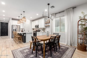 26026 Thornhill Dr, Peoria, AZ 85383