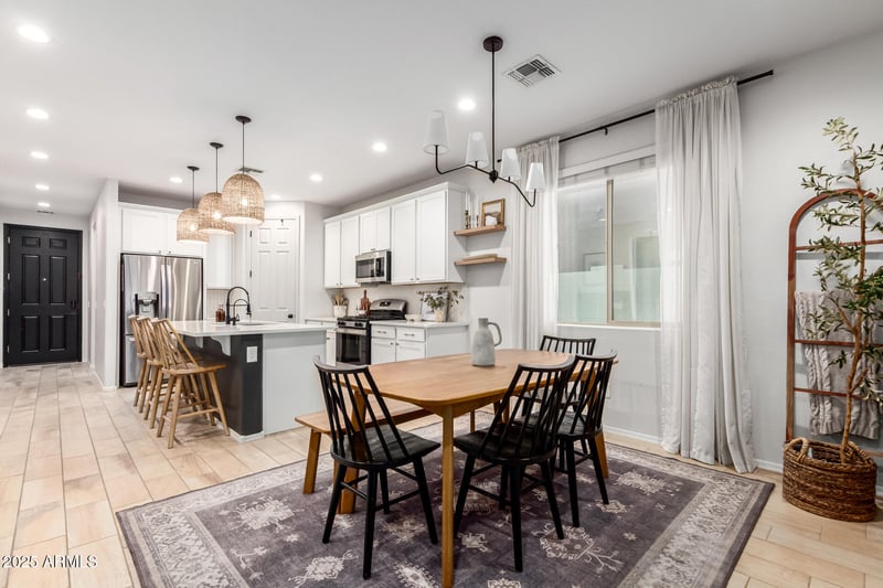 26026 Thornhill Dr, Peoria, AZ 85383