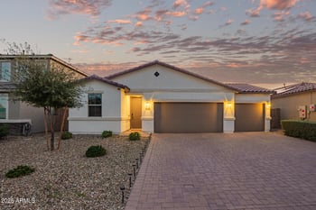 26026 Thornhill Dr, Peoria, AZ 85383