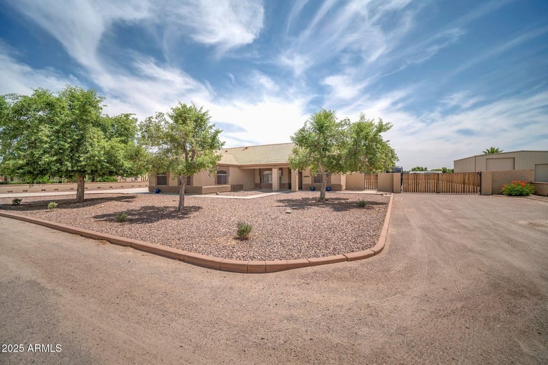 2603 200th Ln, Buckeye, AZ 85326