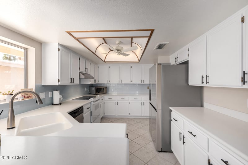 26031 Eastlake Dr, Sun Lakes, AZ 85248
