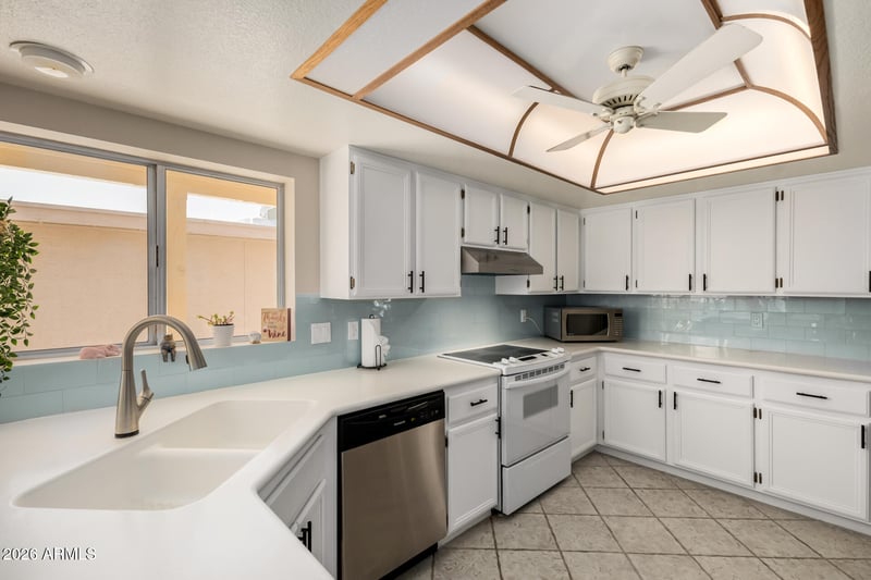 26031 Eastlake Dr, Sun Lakes, AZ 85248