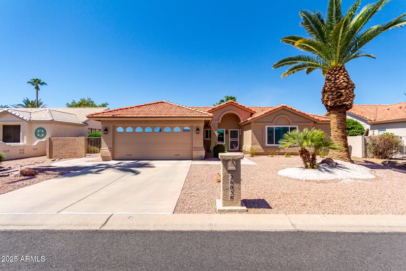 26038 Saddletree Dr, Sun Lakes, AZ 85248