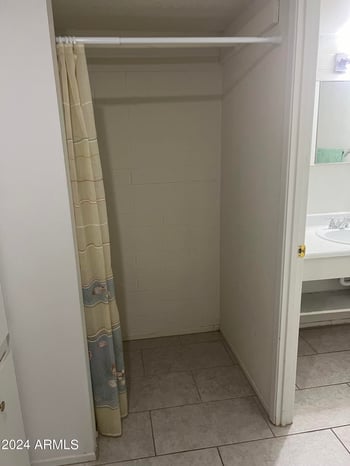 2604 Berridge Ln #C103, Phoenix, AZ 85017