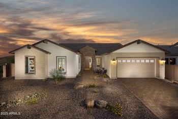 26040 77th Dr, Peoria, AZ 85383