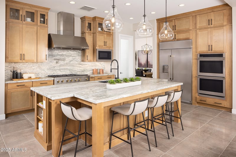 26040 77th Dr, Peoria, AZ 85383