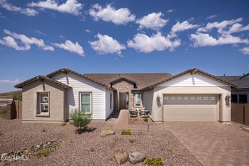 26040 77th Dr, Peoria, AZ 85383