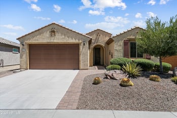 26042 Kristal Way, Buckeye, AZ 85396