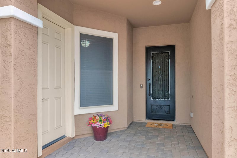 2605 Desert Marigold Dr, Phoenix, AZ 85085