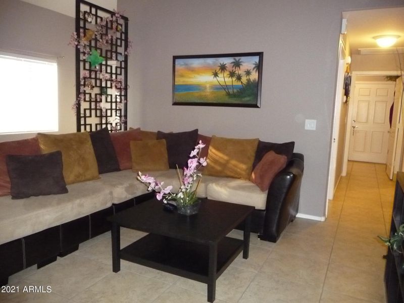 2605 E Sunland Ave, Phoenix, AZ 85040