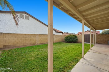2605 Gelding Dr, Phoenix, AZ 85023