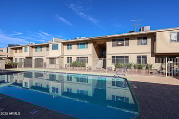 2605 Rose Ln #B-202, Phoenix, AZ 85017