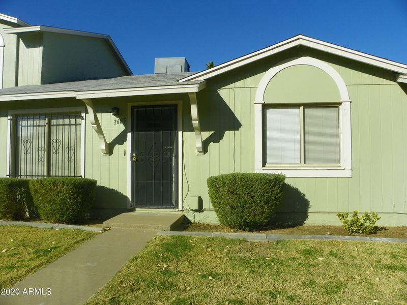 2605 W Highland Ave, Phoenix, AZ 85017