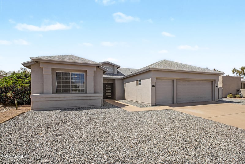 26052 S Glenburn Dr, Sun Lakes, AZ 85248