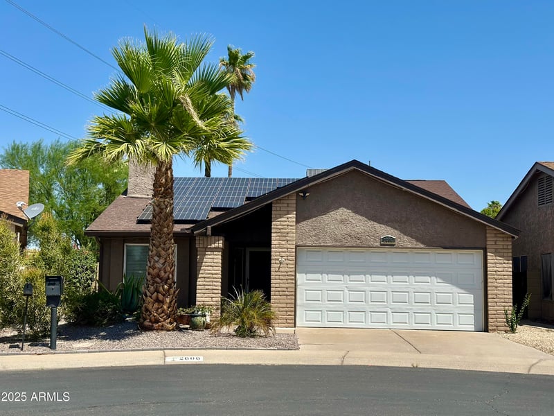 2606 Gelding Dr, Phoenix, AZ 85023