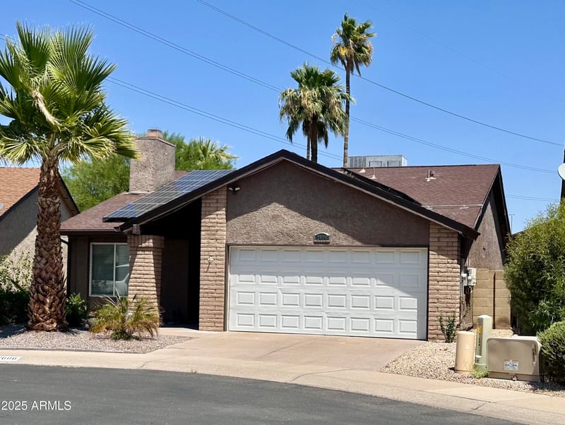2606 Gelding Dr, Phoenix, AZ 85023
