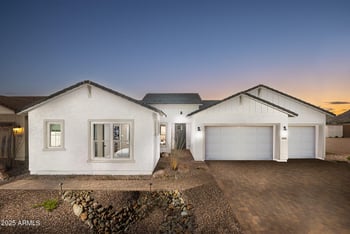 26064 77th Dr, Peoria, AZ 85383