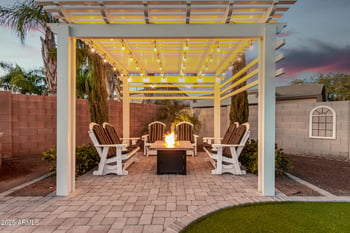 26065 74th Dr, Peoria, AZ 85383