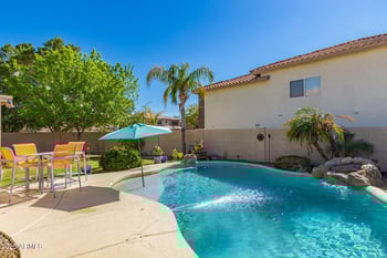 26066 72nd Ave, Peoria, AZ 85383