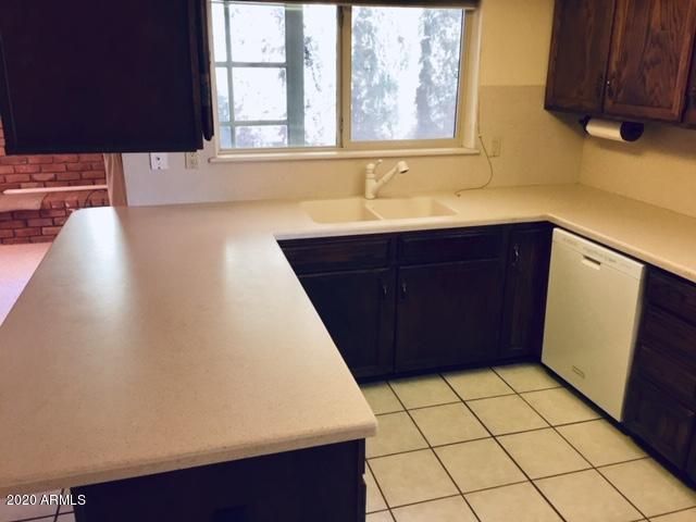 2607 E Lupine Ave, Phoenix, AZ 85028