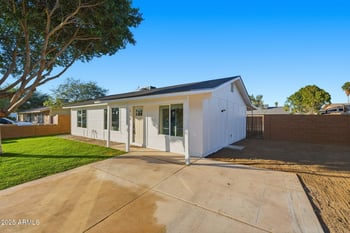 2608 Villa Rita Dr, Phoenix, AZ 85032