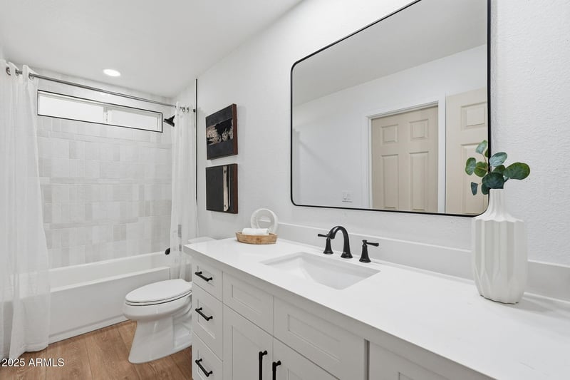 2608 Villa Rita Dr, Phoenix, AZ 85032