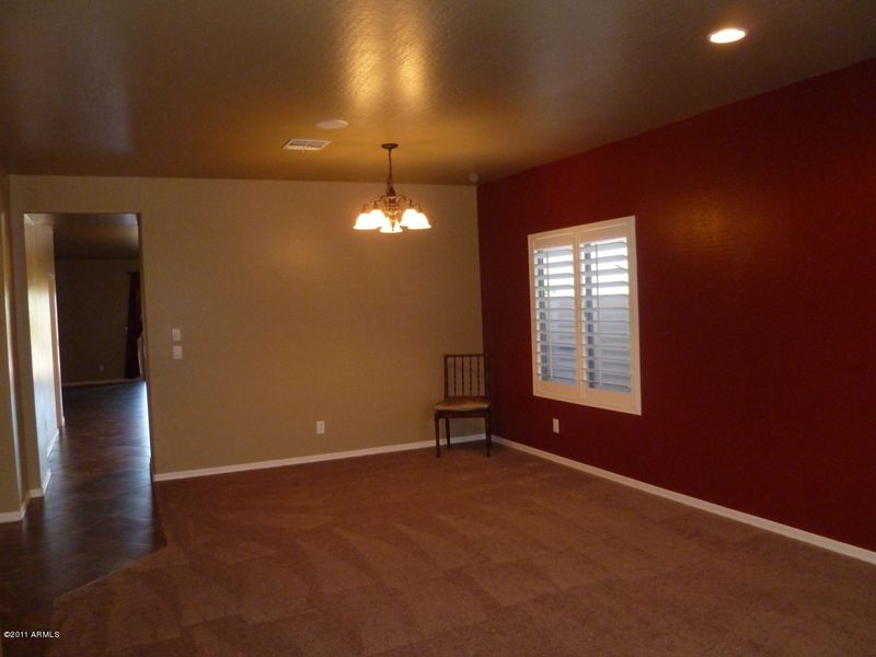 2608 W Dale Ln, Phoenix, AZ 85085